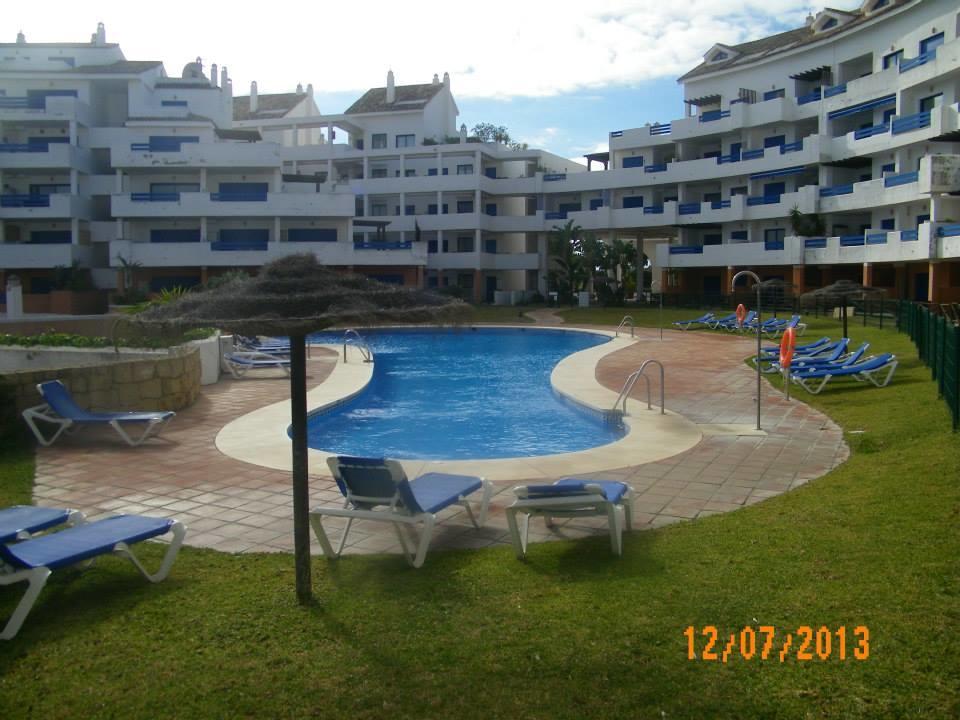 Duquesa Suite And Golf With A Spectacular Sea View Манилва Экстерьер фото